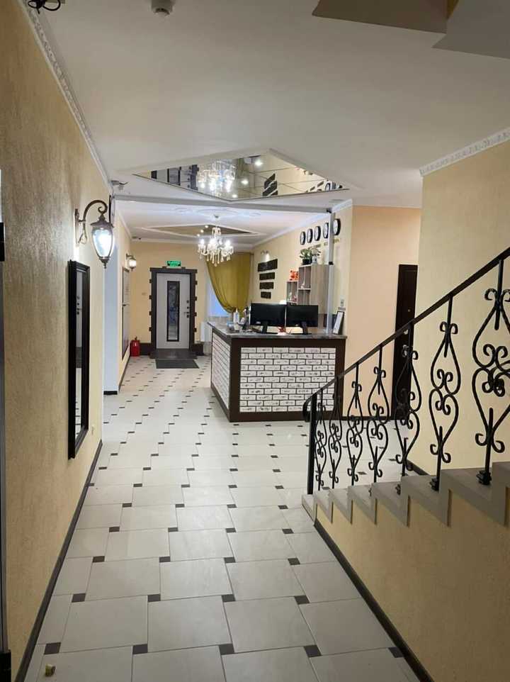 gallery image 11