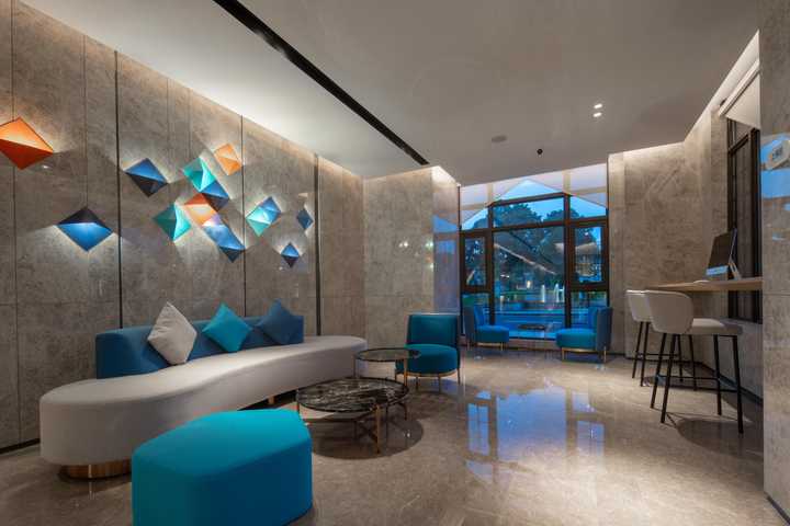 gallery image 15