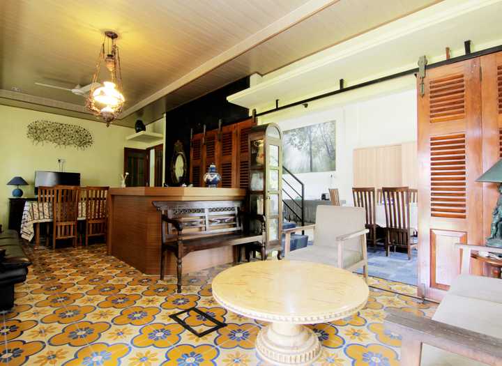 gallery image 0