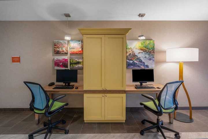 gallery image 4