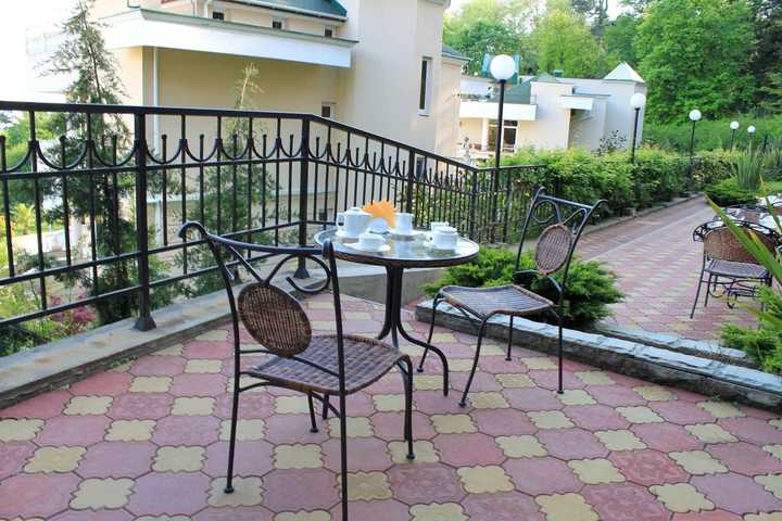 gallery image 10
