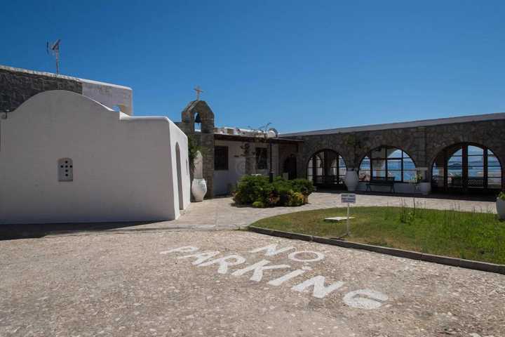 gallery image 0