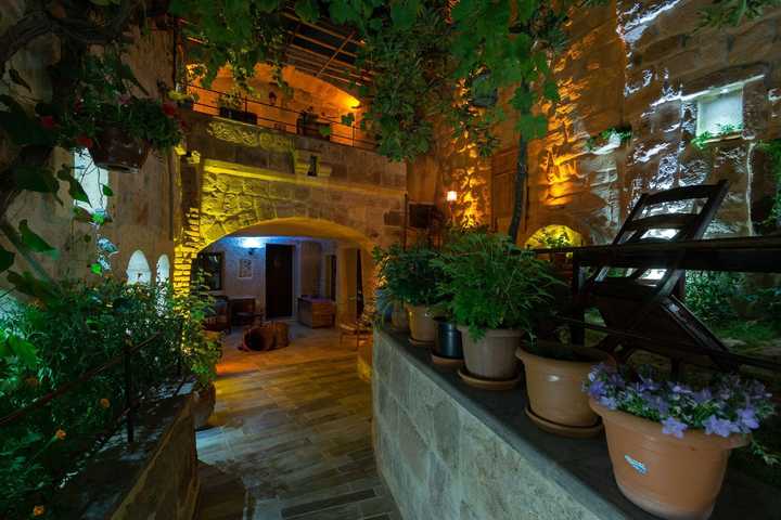 gallery image 37