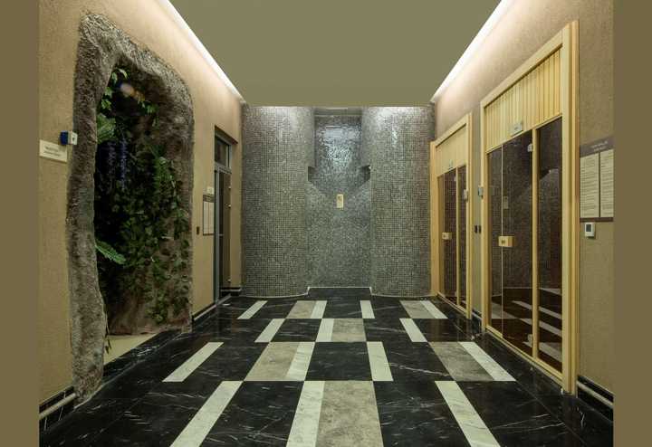 gallery image 13
