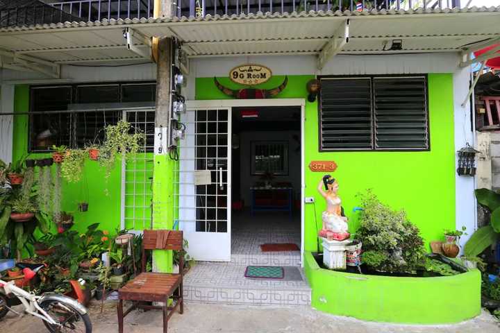 gallery image 2