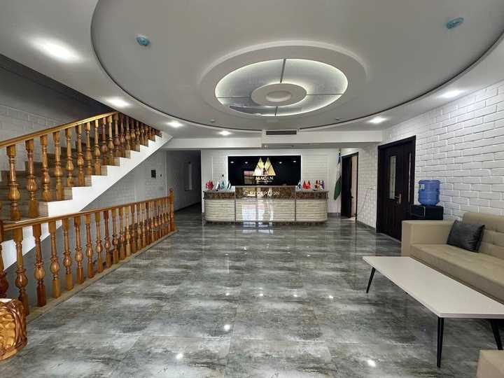 gallery image 0