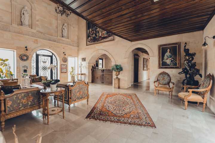 gallery image 11