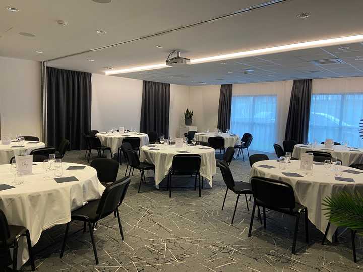 gallery image 15