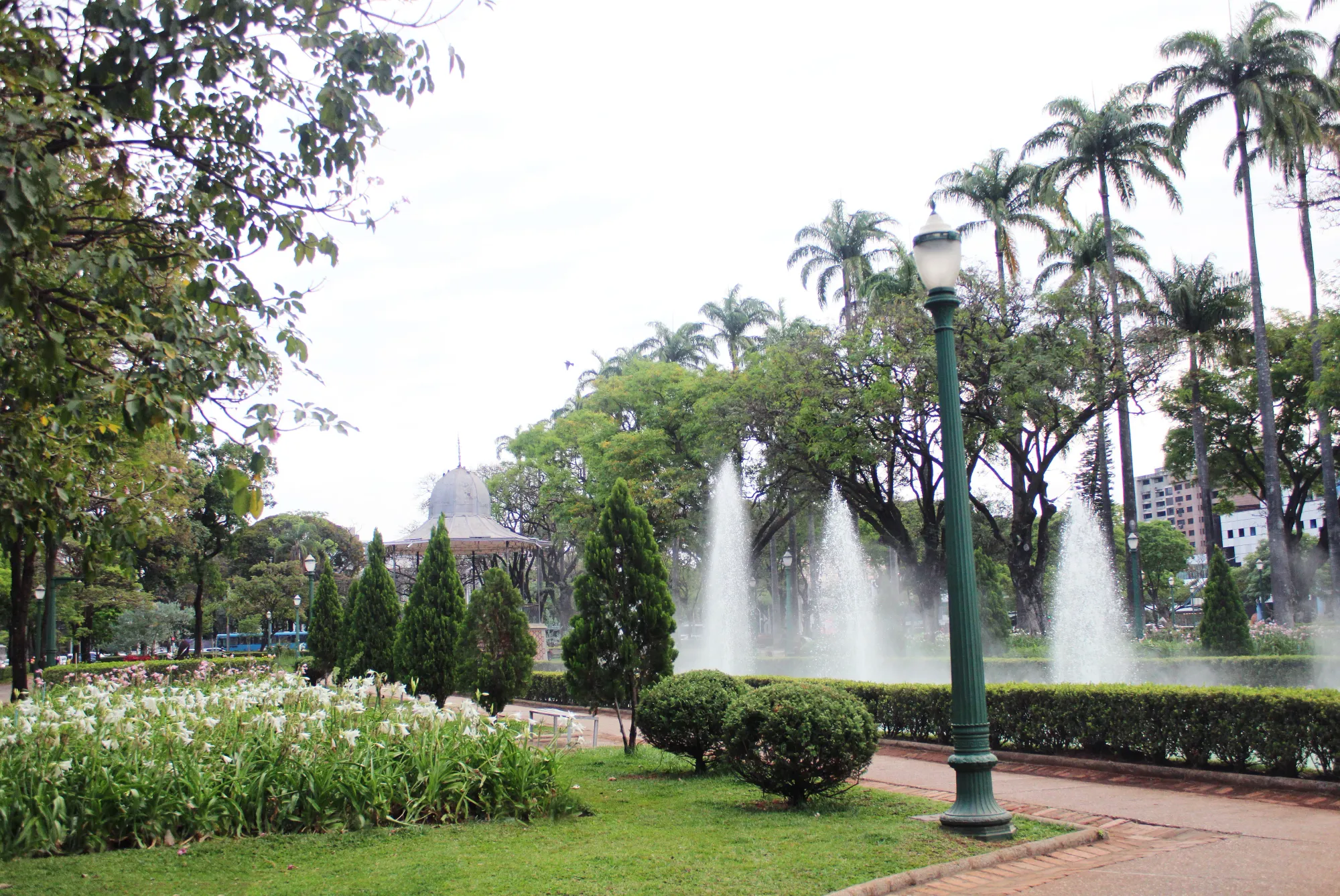 File:Complexo Paisagístico e Arquitetônico da Praça da Liberdade.jpg -  Wikimedia Commons