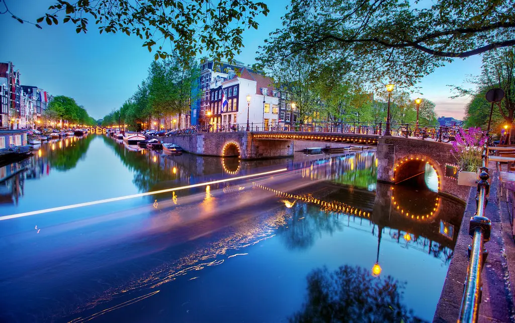 Amsterdam Canals: Herengracht & Brouwersgracht | This is one… | Flickr